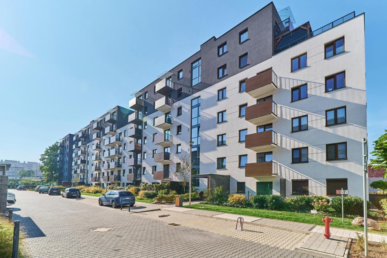Nowa Teczowa Apartments Promenada Staromiejska By Noclegi Renters Wrocław Eksteriør bilde